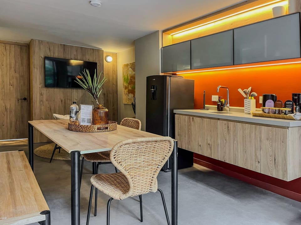House, Smoking | 3 bedrooms, Internet