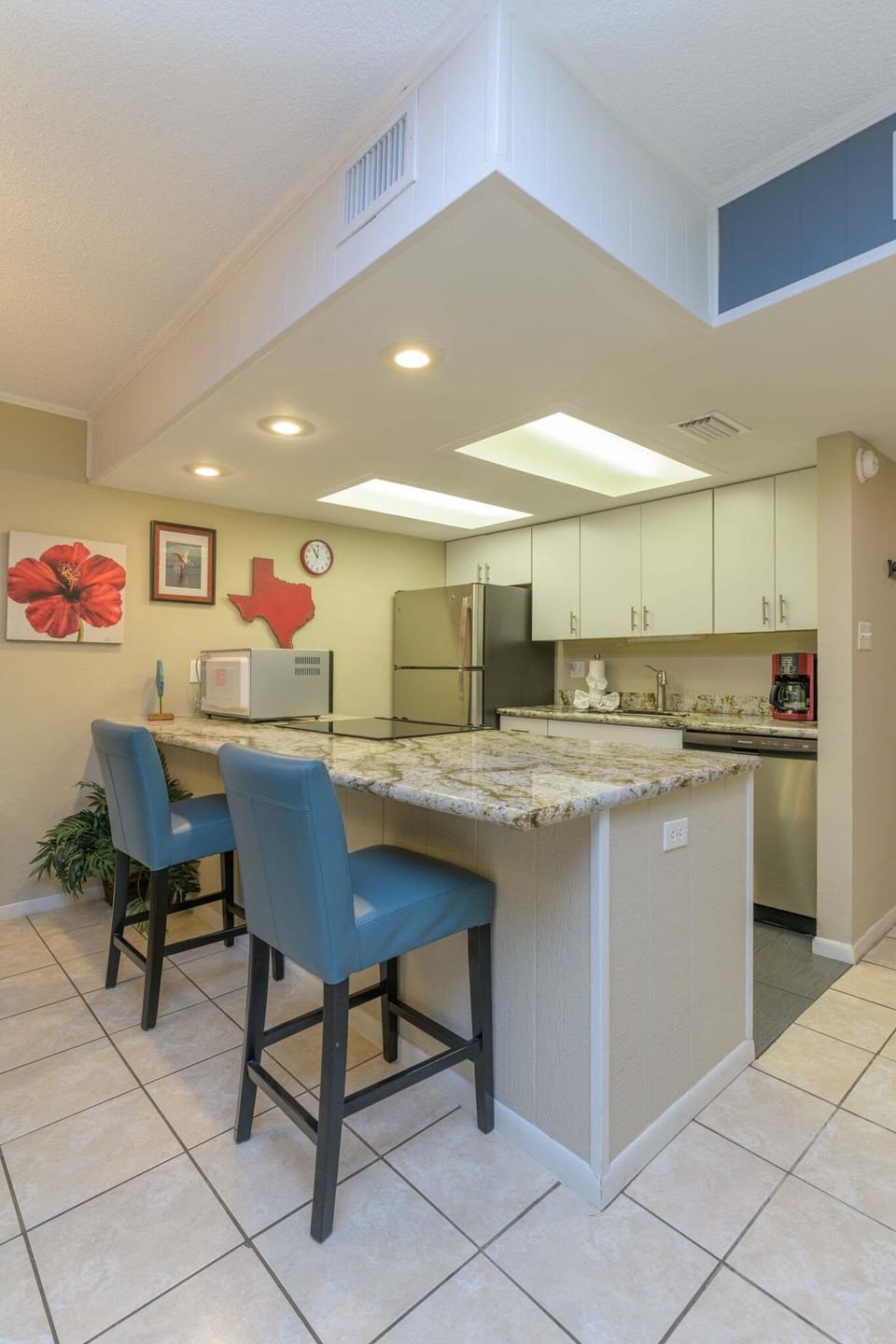 Condo, 2 Bedrooms | Private kitchen | Coffee/tea maker, fridge, oven, stovetop