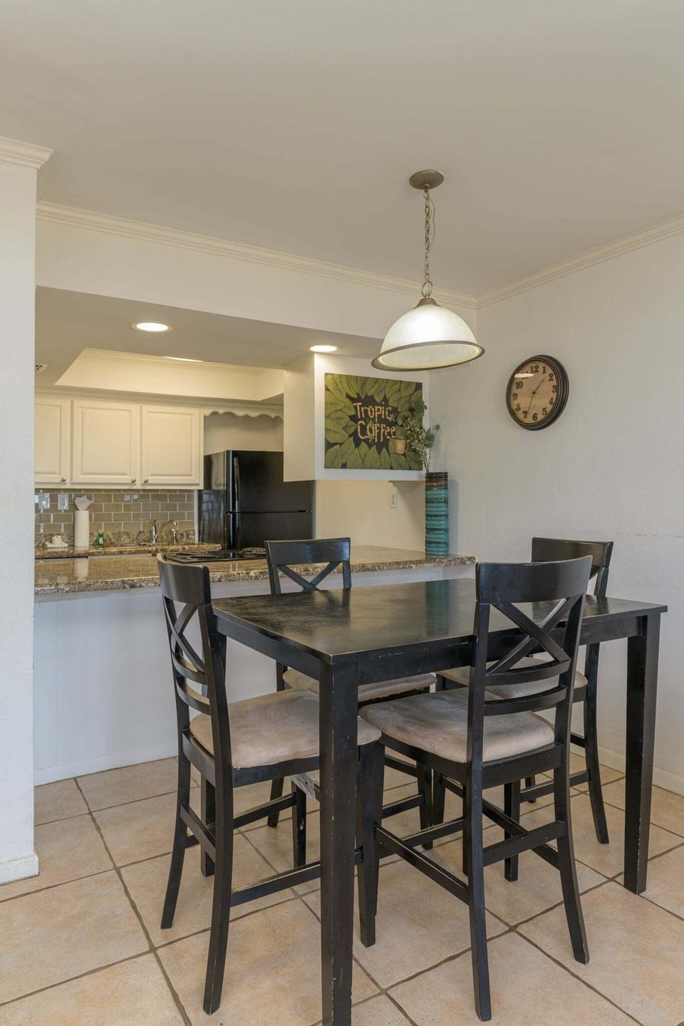 Condo, 1 Bedroom | Dining