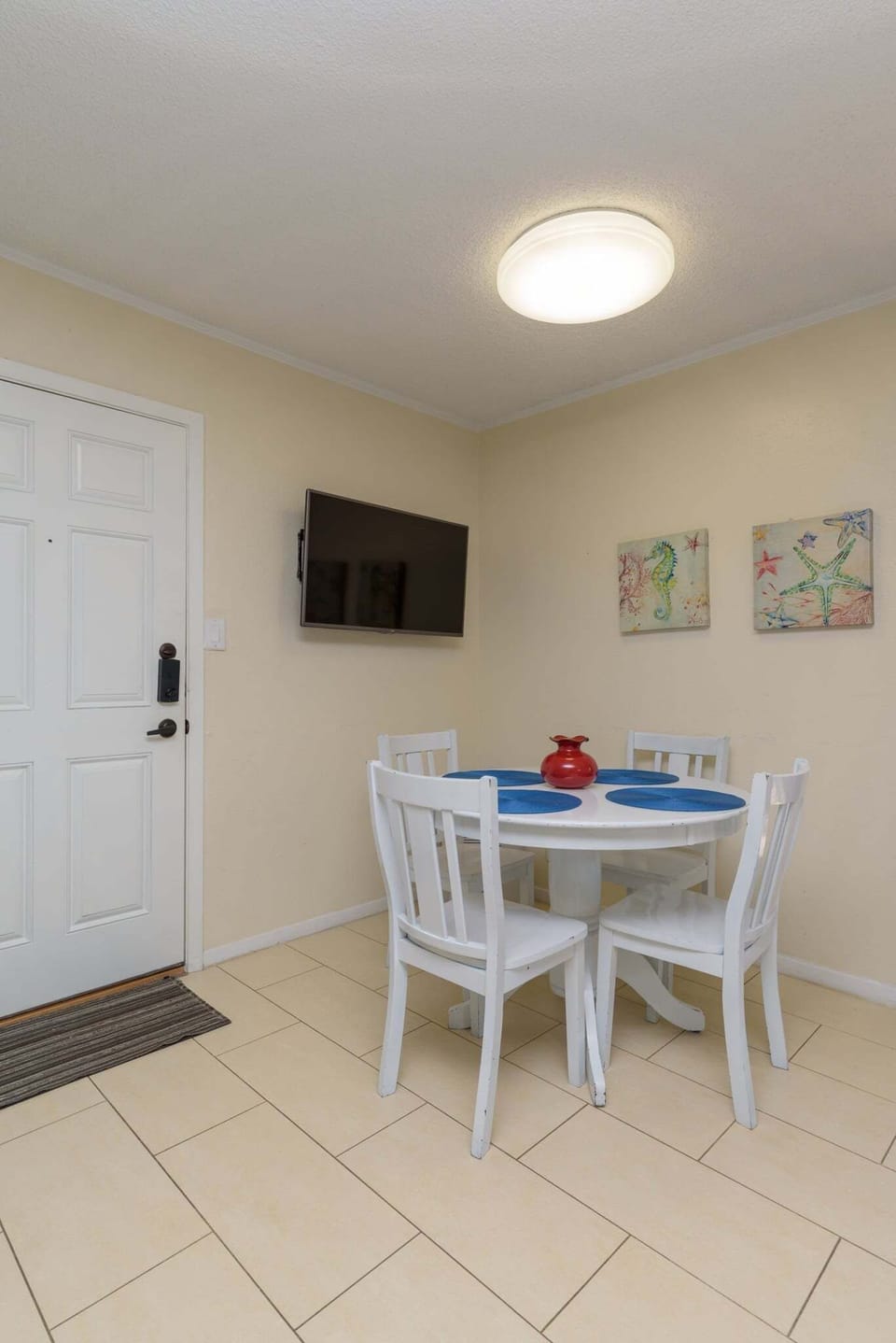 Condo, 1 Bedroom | Dining