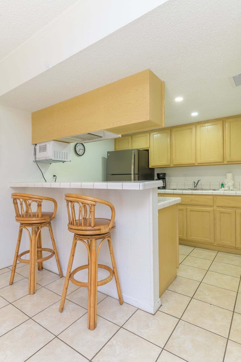 Condo, 1 Bedroom | Private kitchen | Fridge, coffee/tea maker
