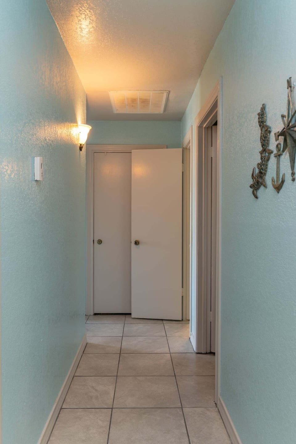 Condo, 3 Bedrooms | Interior