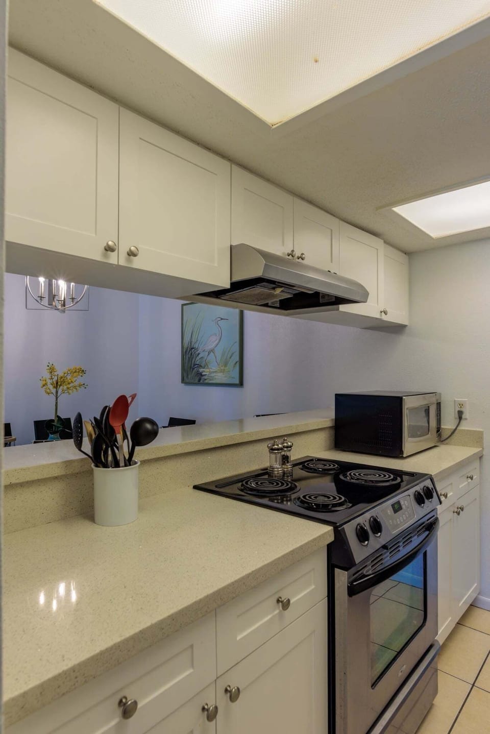 Condo, 3 Bedrooms | Private kitchen | Fridge, oven