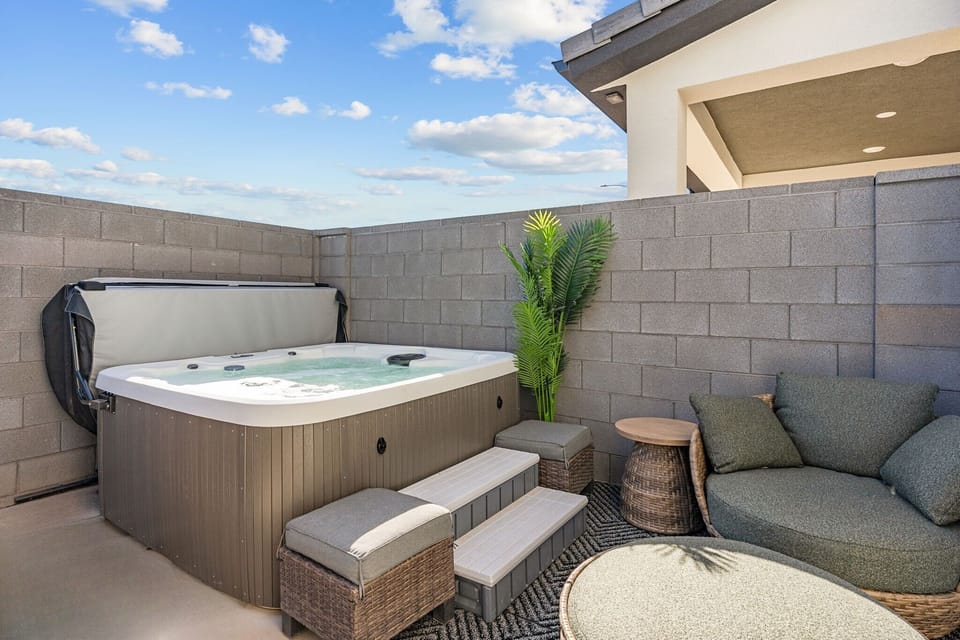Private Hot Tub