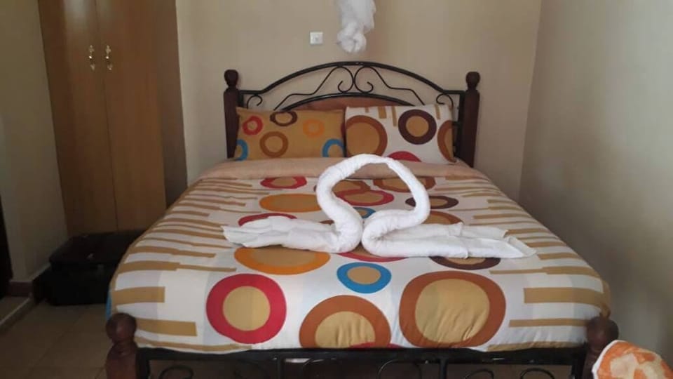 Deluxe Double Room | Free WiFi, bed sheets