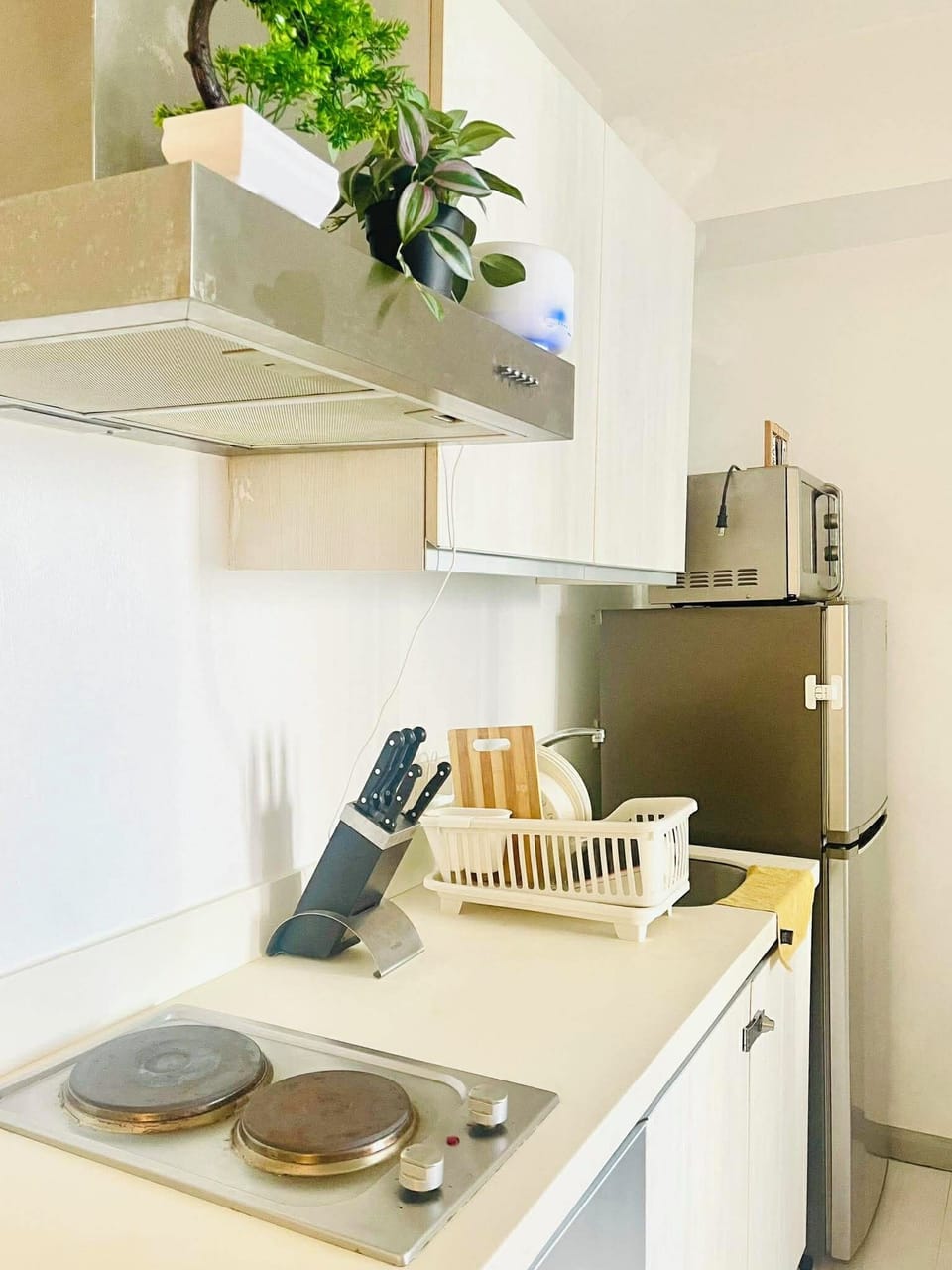 Comfort Condo, Balcony, Beach View | Private kitchen