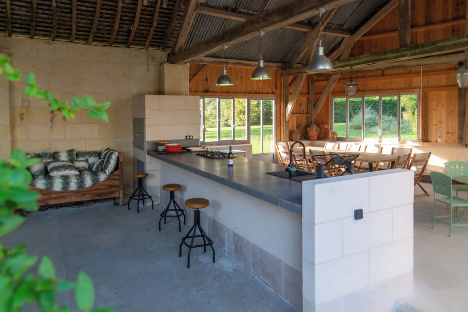 Deluxe House, Patio, Garden View | Outdoor dining