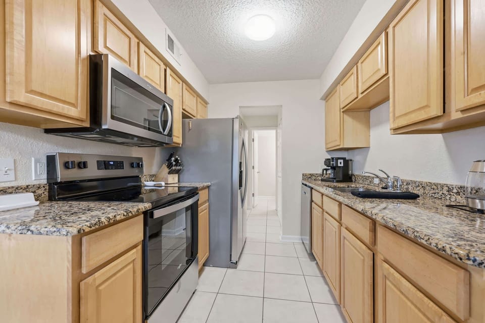Condo, Multiple Beds, Kitchen, Garden View (Fair Seas Clipper) | Private kitchen