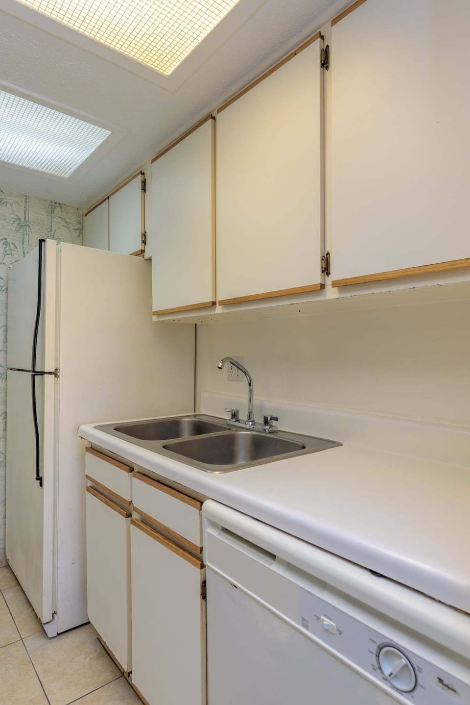 Sink, Sink Faucet, Appliance, Refrigerator, Indoors