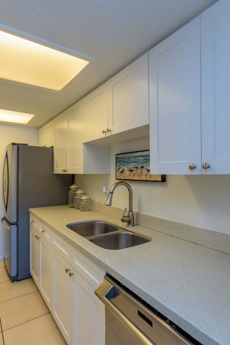 Sink, Sink Faucet, Indoors, Kitchen, Appliance