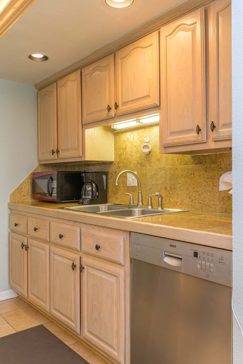 Indoors, Appliance, Microwave, Oven, Sink