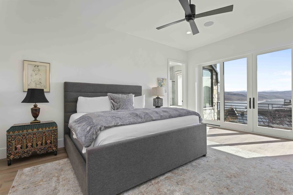 Indoors, Appliance, Ceiling Fan, Furniture, Home Decor