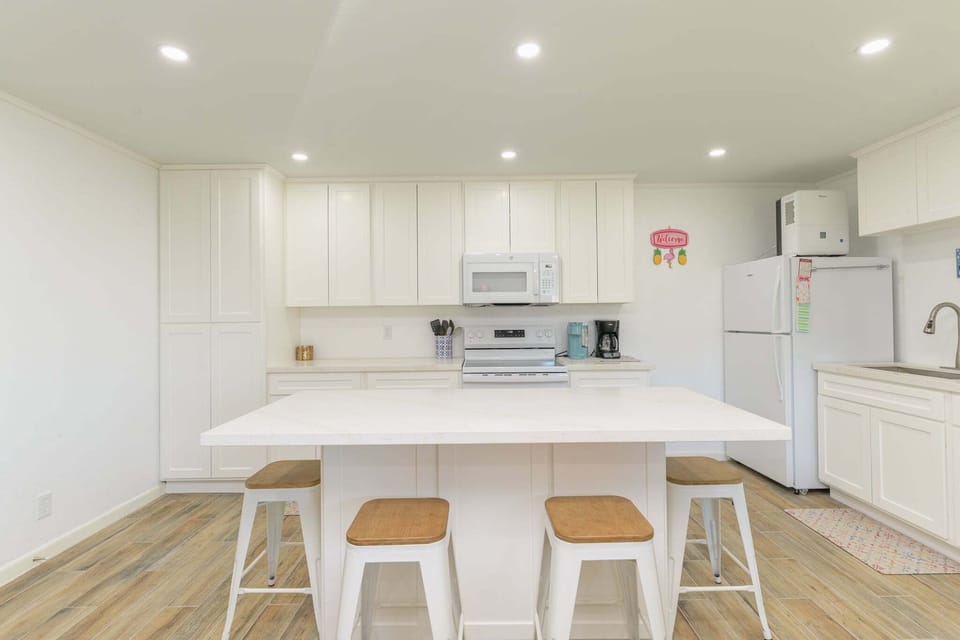 Indoors, Kitchen, Appliance, Microwave, Oven
