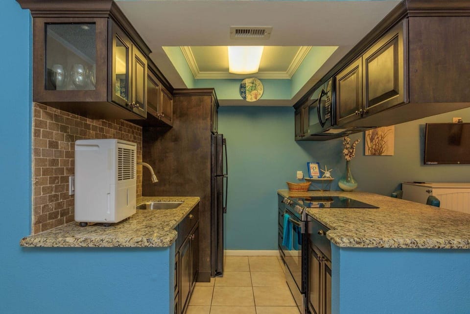 Indoors, Kitchen, Floor, Flooring, Sink
