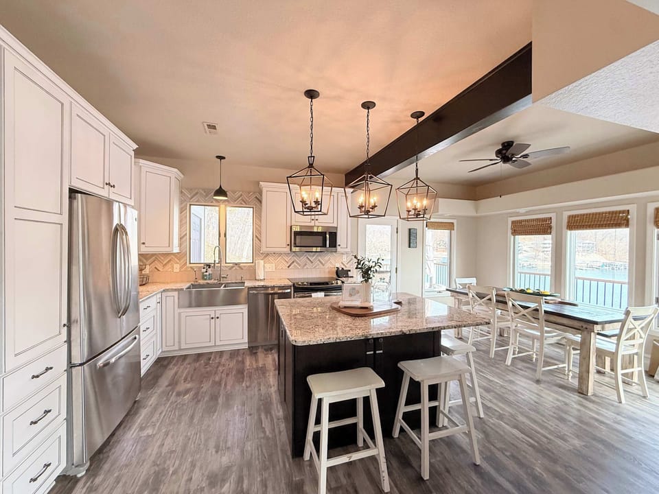 House, Multiple Beds, Patio (Mimosa Mornings) | Private kitchen