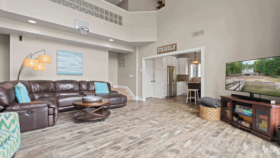 House, Multiple Beds, Patio (Mimosa Mornings) | Living area
