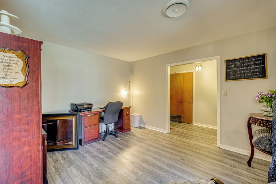 House (4 Bedrooms) | Interior