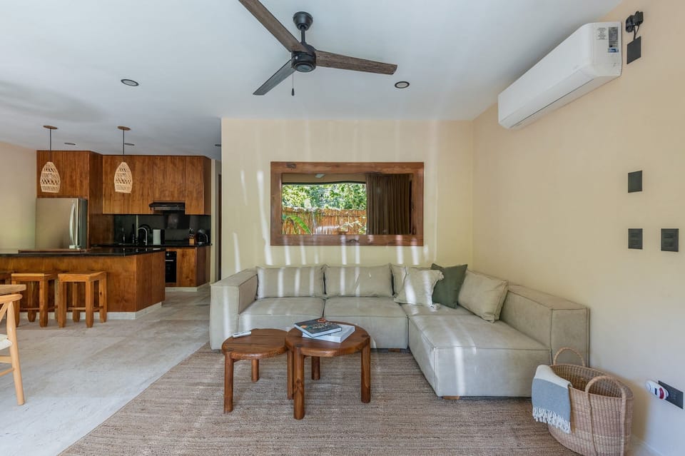Seating area,Living Room,Pool view,Garden view