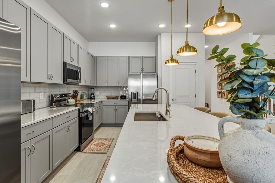 Fully equipped kitchen