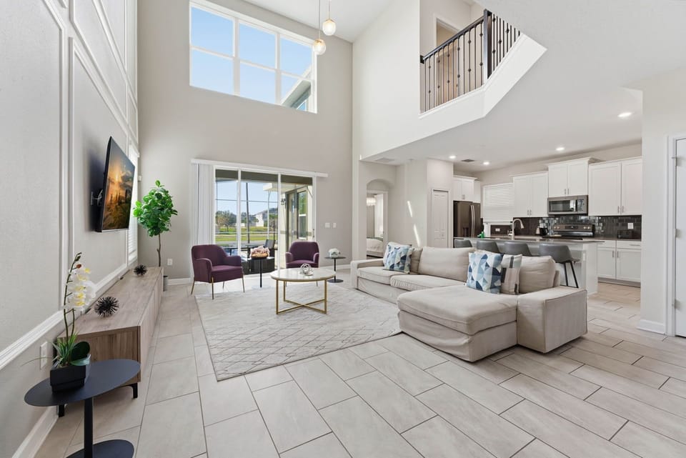 Communal lounge / TV room,Living Room
