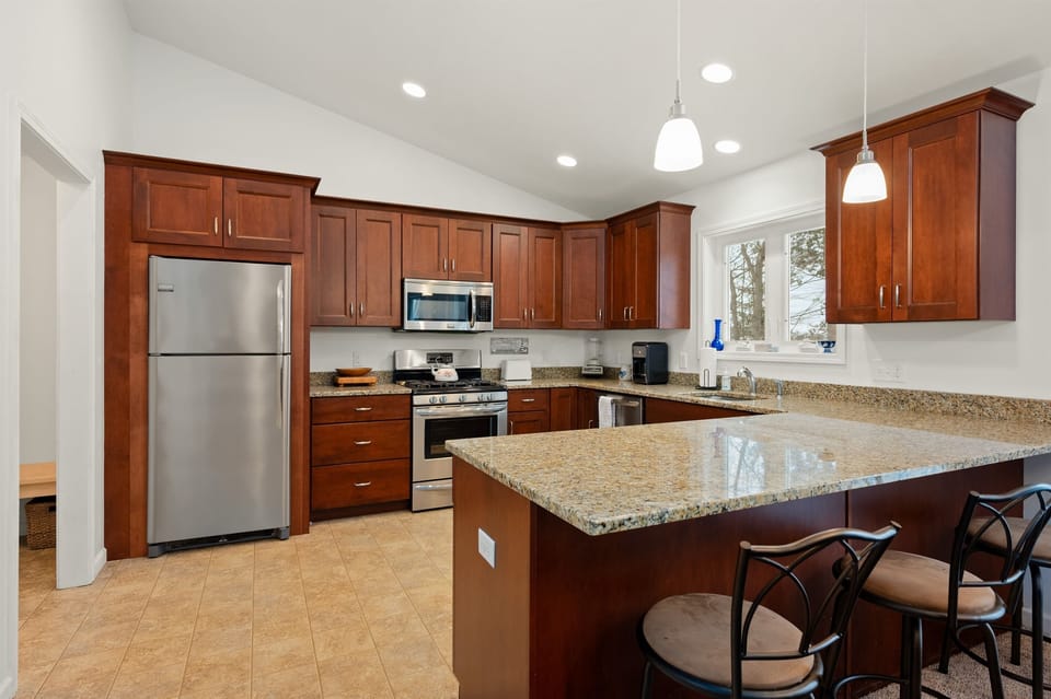 Fully equipped kitchen