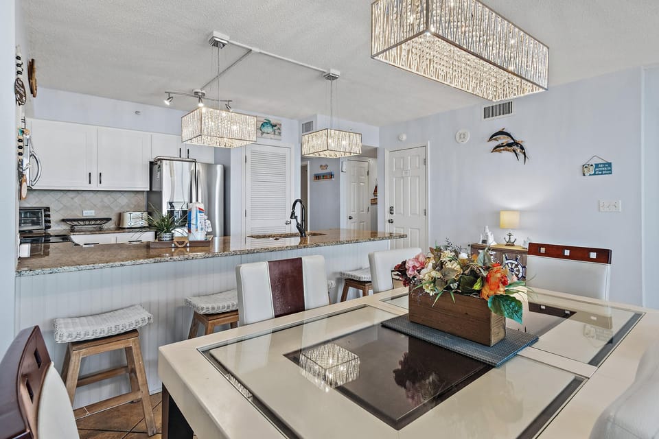 Condo, Multiple Beds (Pelican Beach Terrace 1404) | Dining