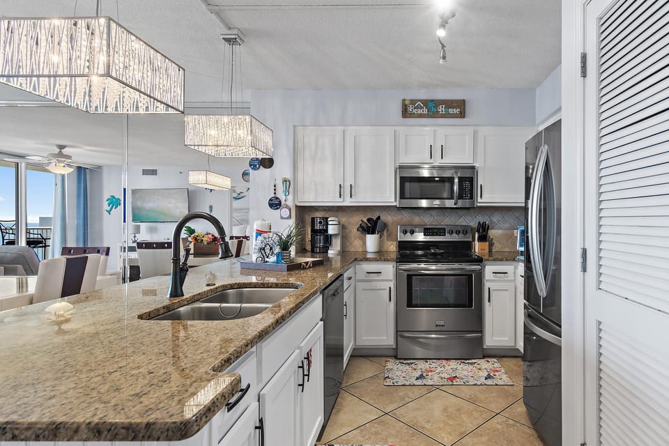 Condo, Multiple Beds (Pelican Beach Terrace 1404) | Private kitchen | Oven, toaster