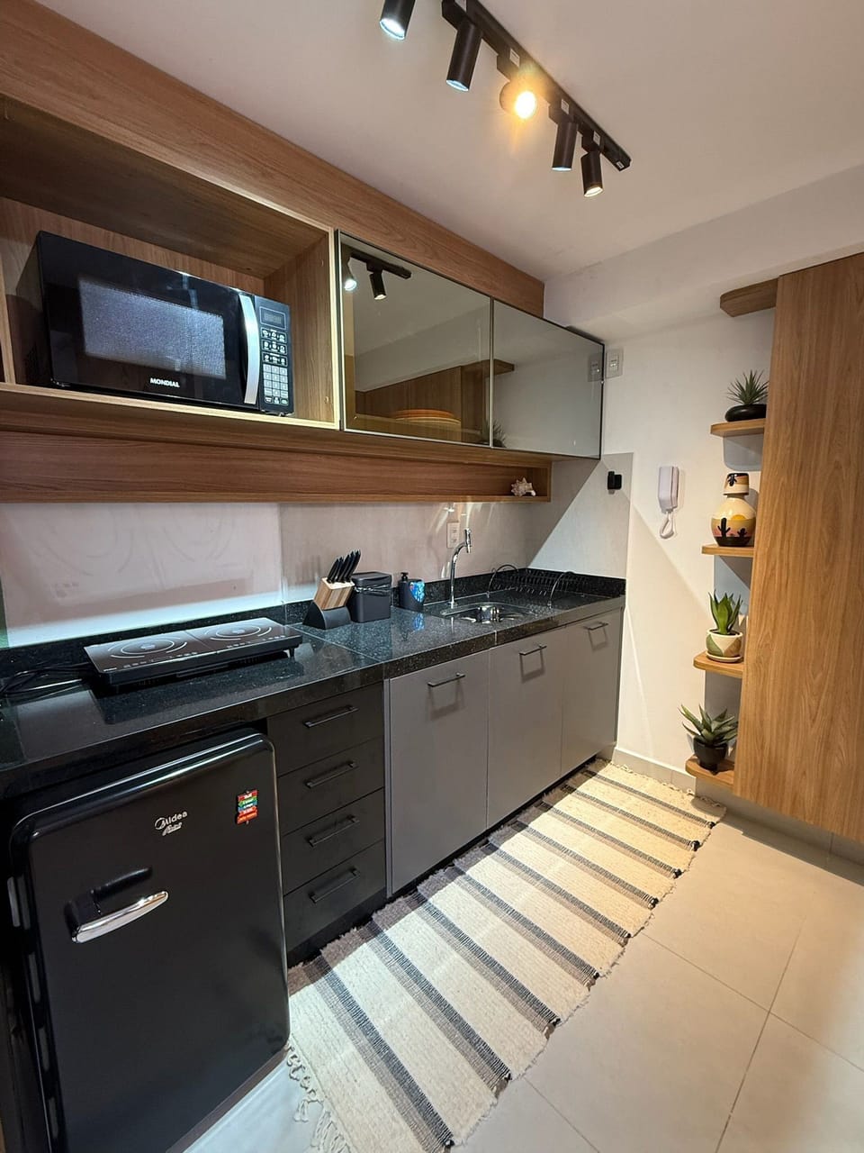 Basic Studio | Private kitchen