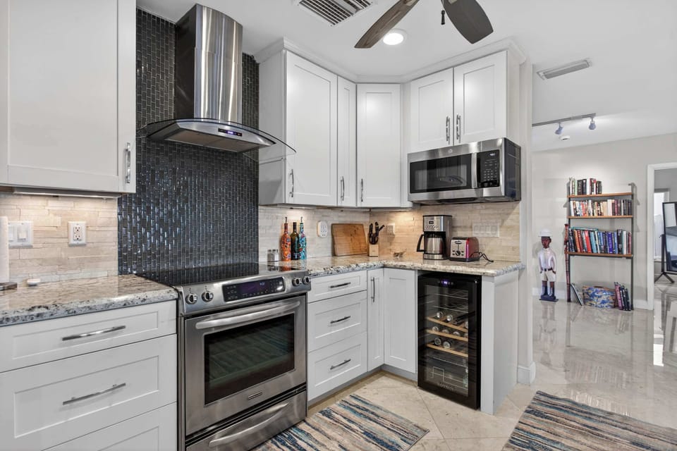 Fully equipped kitchen 
