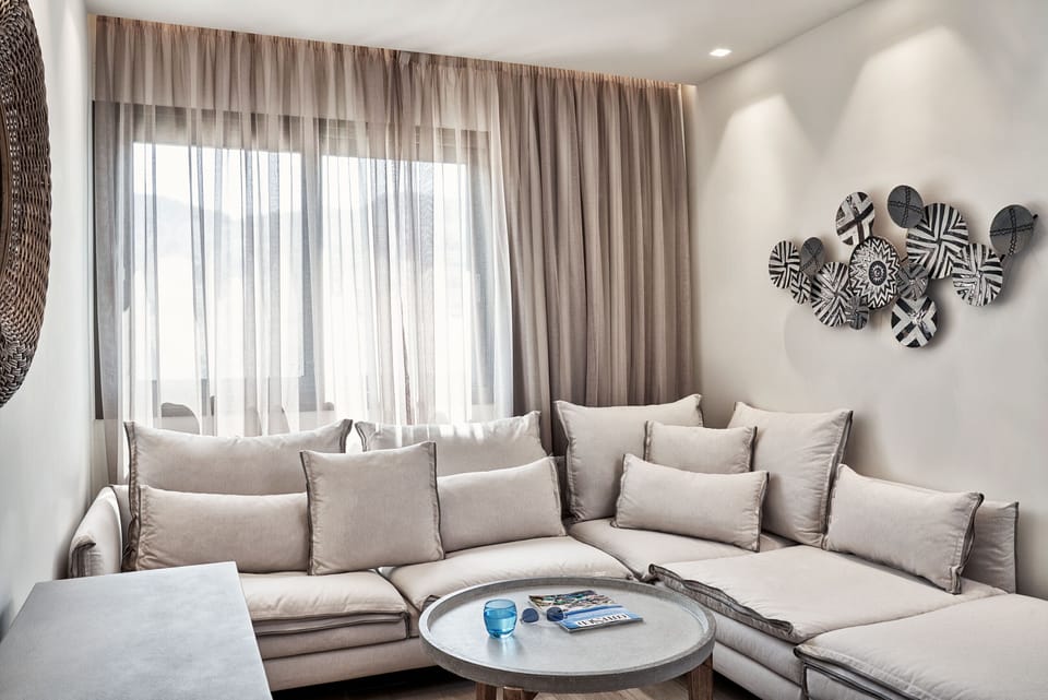 Junior Suite Inland View | Free minibar, in-room safe, desk, blackout drapes