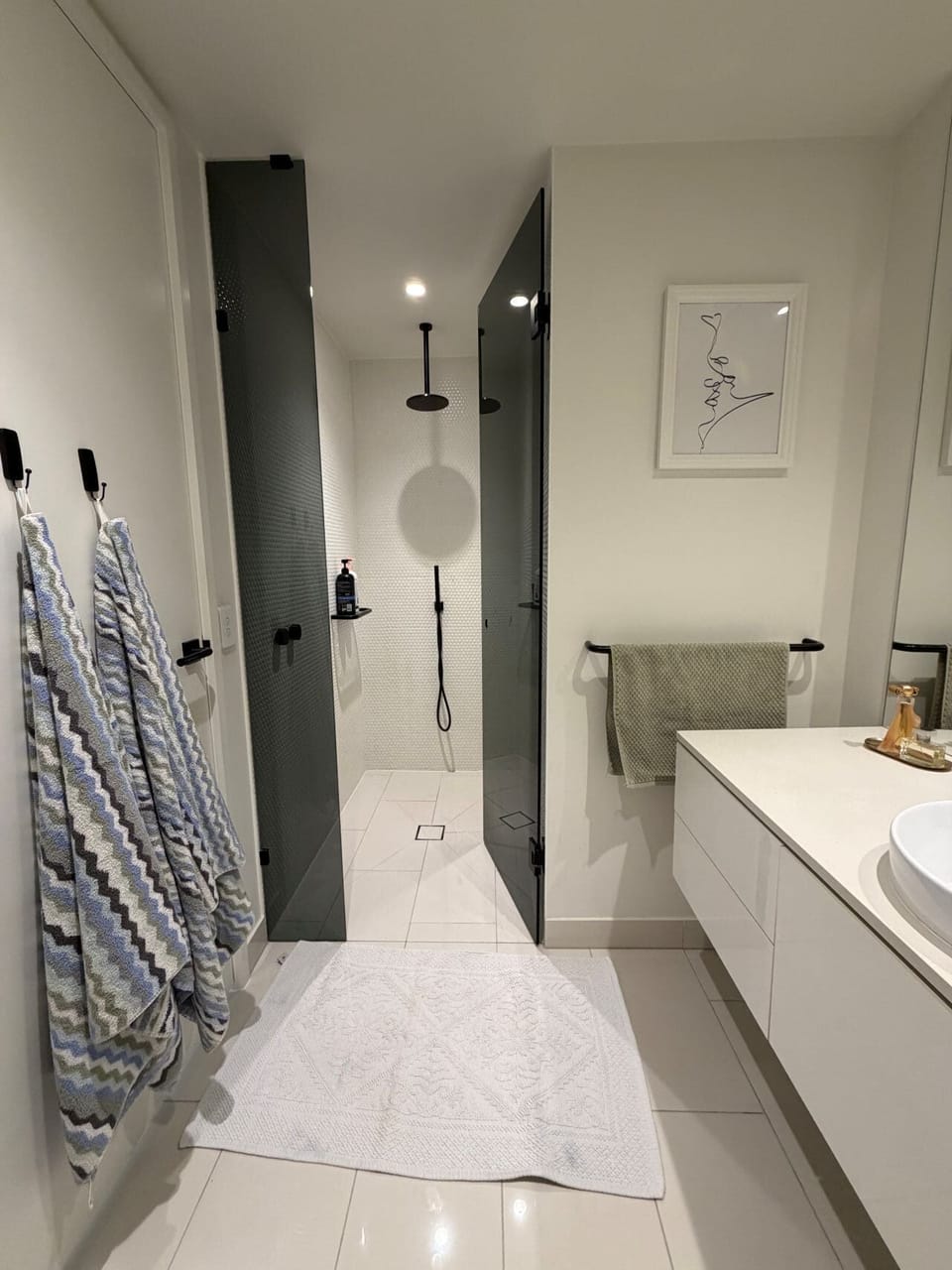 Coastal Luxe at Magnoli Palm Beach Apartment in Palm Beach