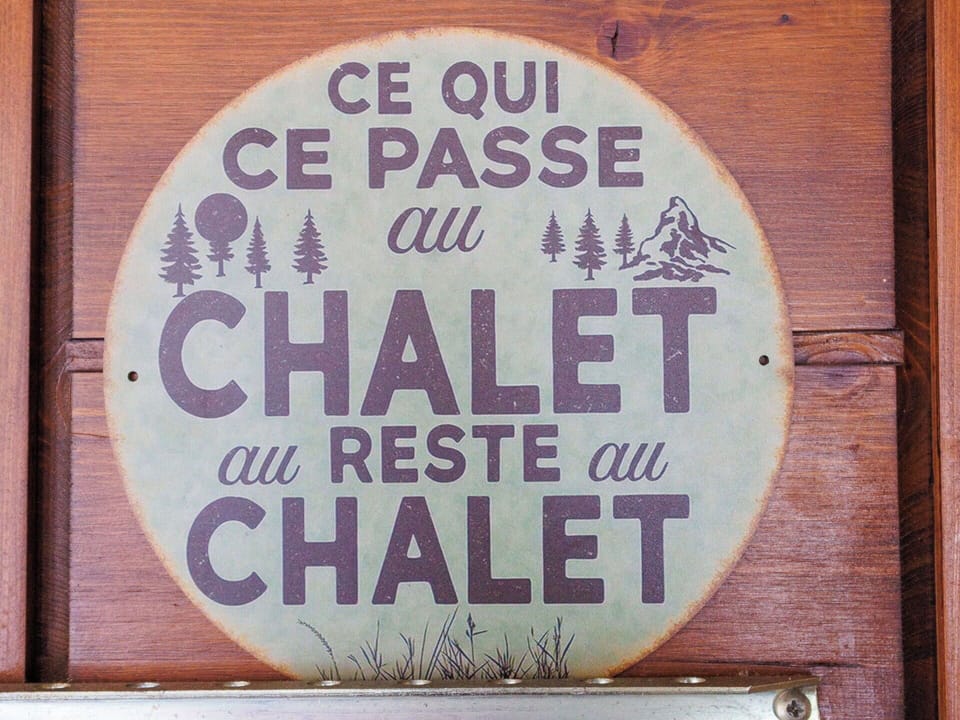 Wood, Brown, Font, Hardwood, Sign, Plank, Wood Stain, Design, Plywood, Log Cabin