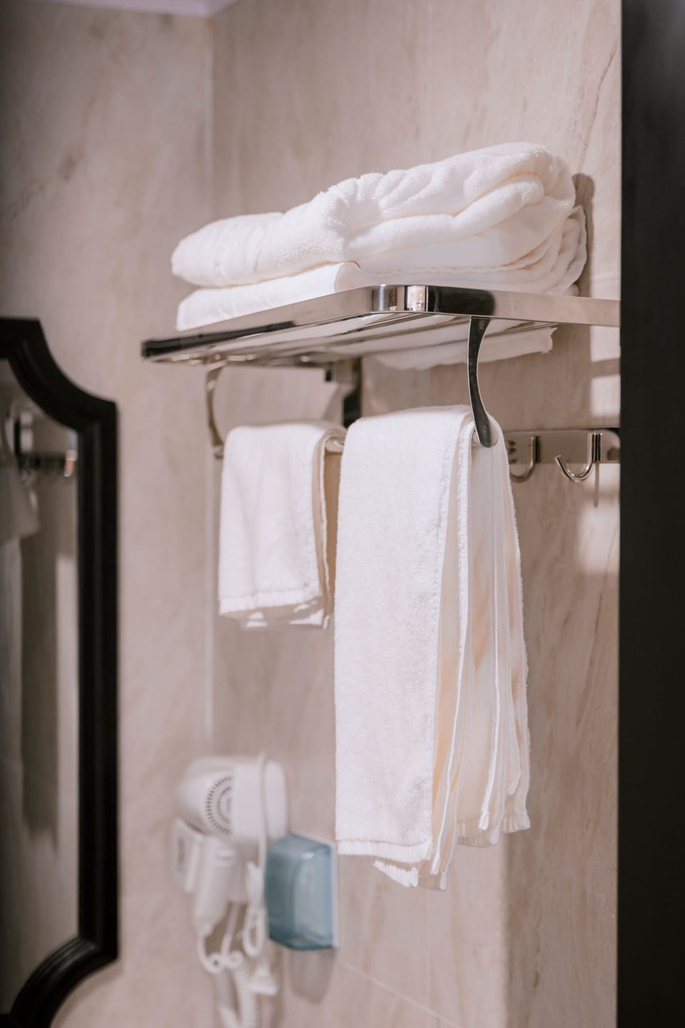 Deluxe Double Room, Balcony, City View | Bathroom amenities | Free toiletries, hair dryer, bidet, towels