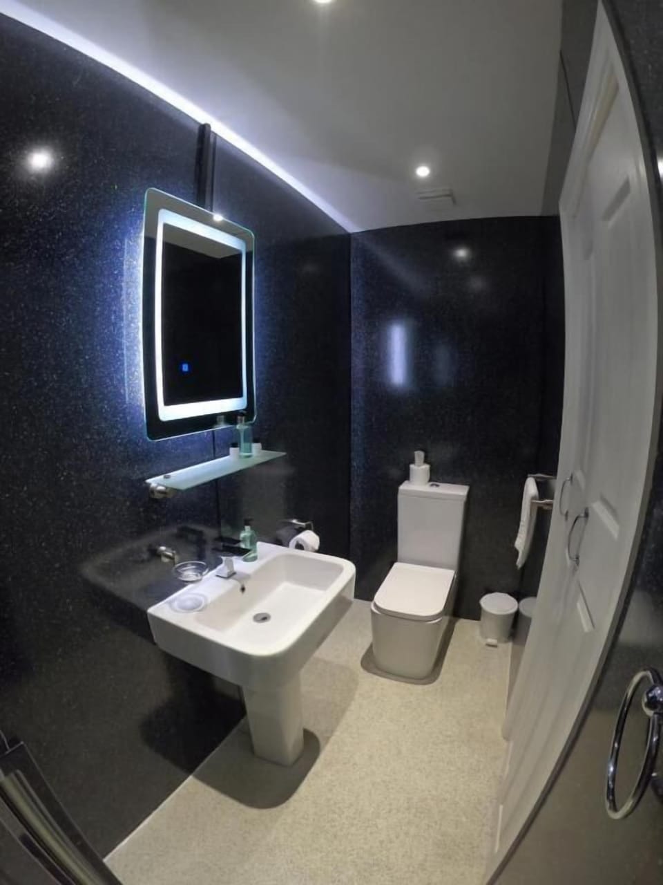 Comfort Double Room, Sea View | Bathroom | Hair dryer