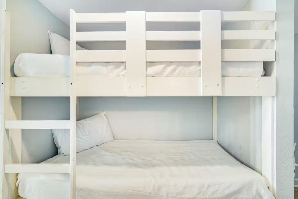 Clearwater 2C - Twin-over-twin bunk bed in the hallway, perfect for the little ones.