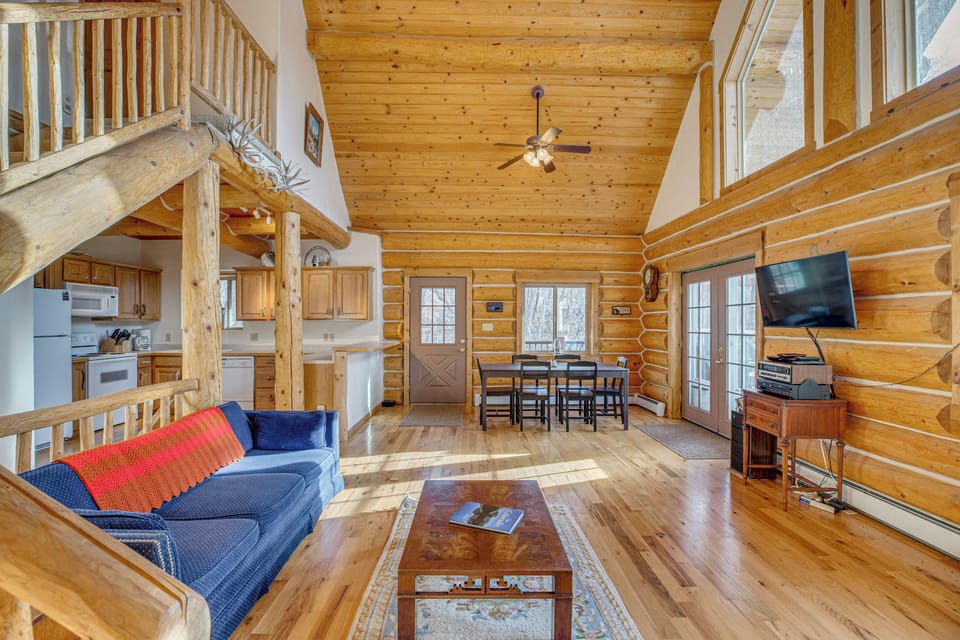House (2 Bedrooms) | Interior