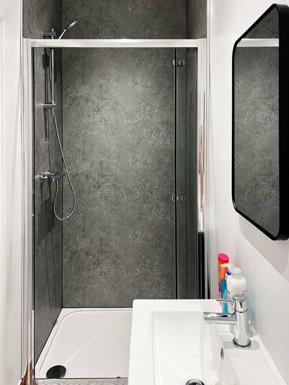 Classic Double Room, Ensuite | Interior