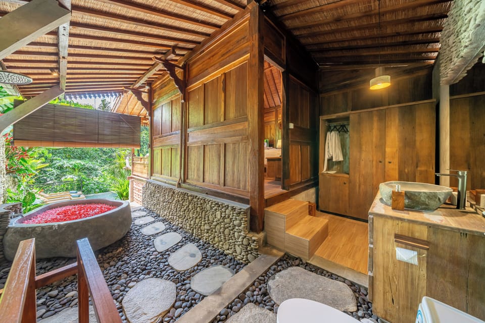 Villa, 1 Bedroom, Smoking, Private Pool | Property grounds