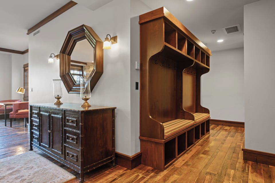 Condo, 2 Bedrooms | Interior