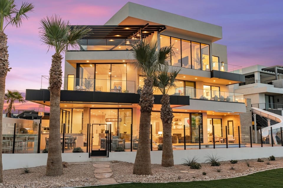 House, Multiple Bedrooms | Exterior