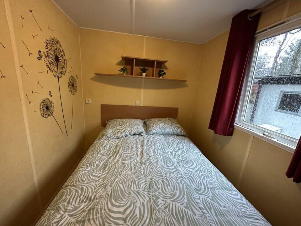 Recreatiepark Klein Zwitserland - Berk - bedroom