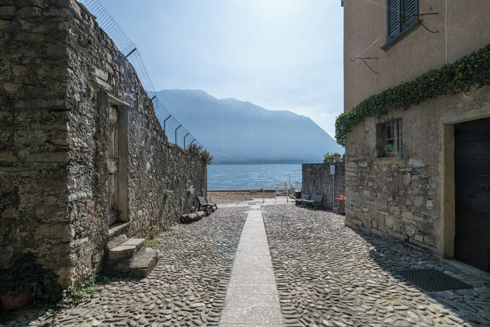 Family Apartment, 2 Bedrooms, 2 Bathrooms, Lakeside (Casa Manzi Apt 1) | Property grounds