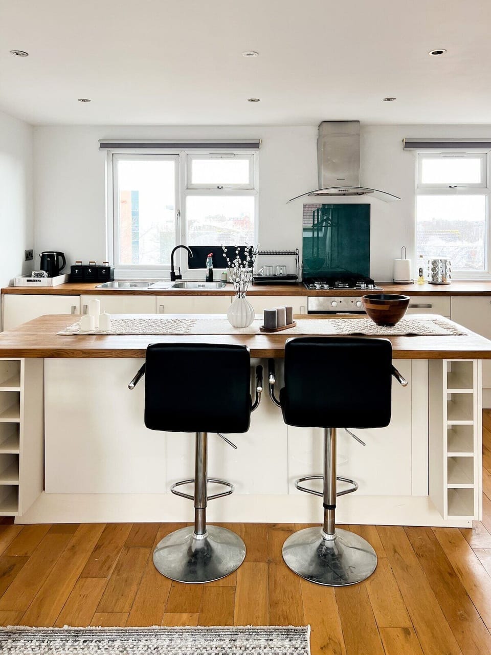 Executive Studio, Private Bathroom, City View | Private kitchen