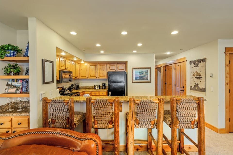 Breakfast Bar