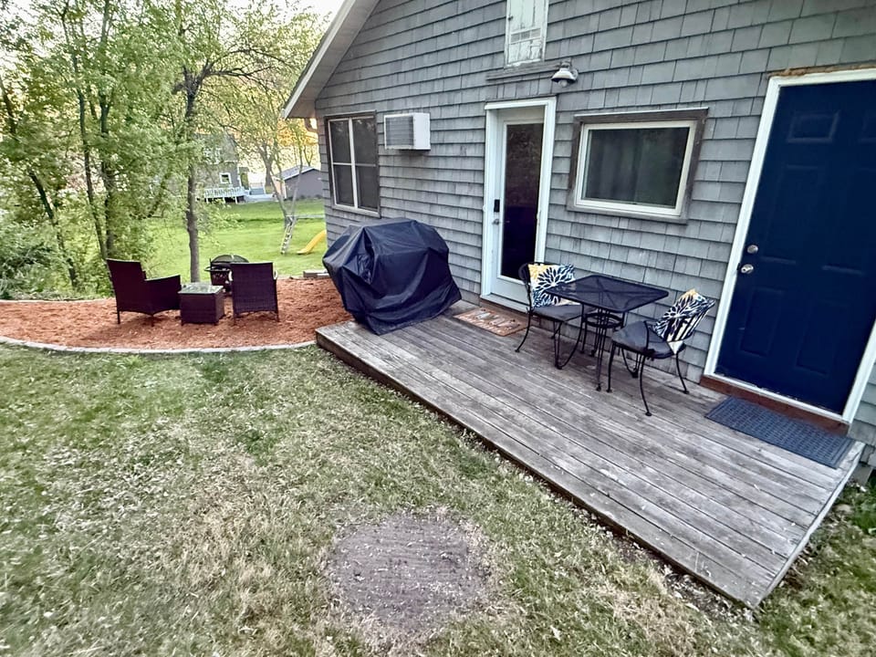 Deck/Grill