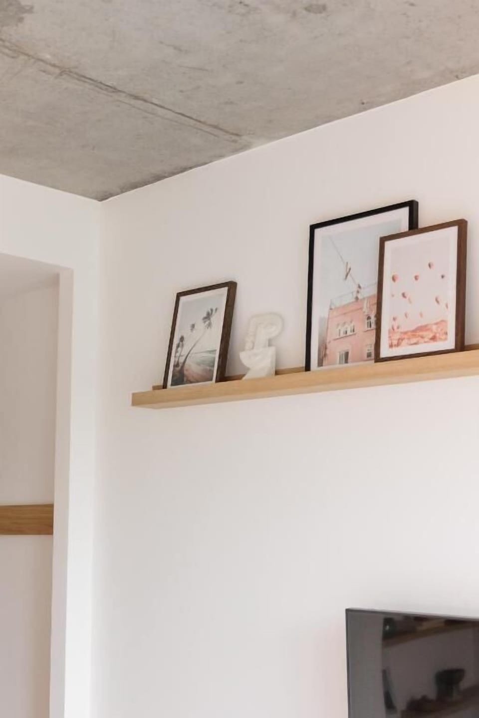 Double Room, Balcony, Garden View | Television