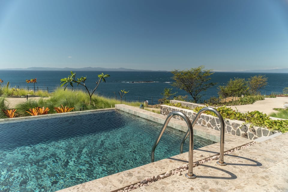 Luxury Condo, Ocean View | Terrace/patio