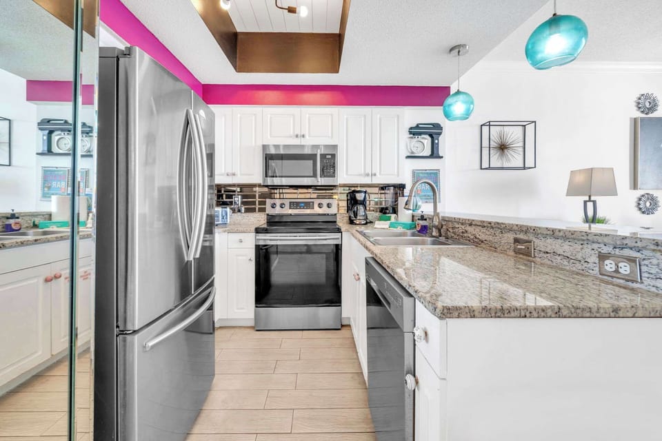 Enjoy cooking together in the well appointed kitchen.