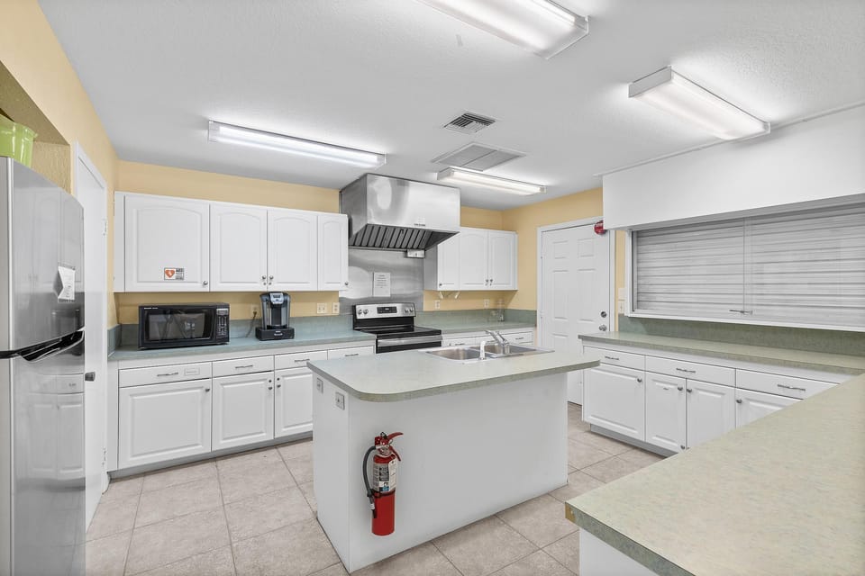 Condo, Multiple Beds (Bouchelle Island 203) | Private kitchen | Toaster