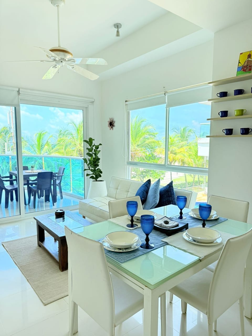 Classic Double Room, 1 Double Bed with Sofa bed, Ocean View | Interior